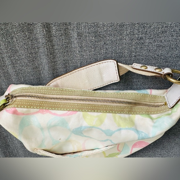 Vintage Coach multi-color Logo shoulder bag - Picture 5 of 13